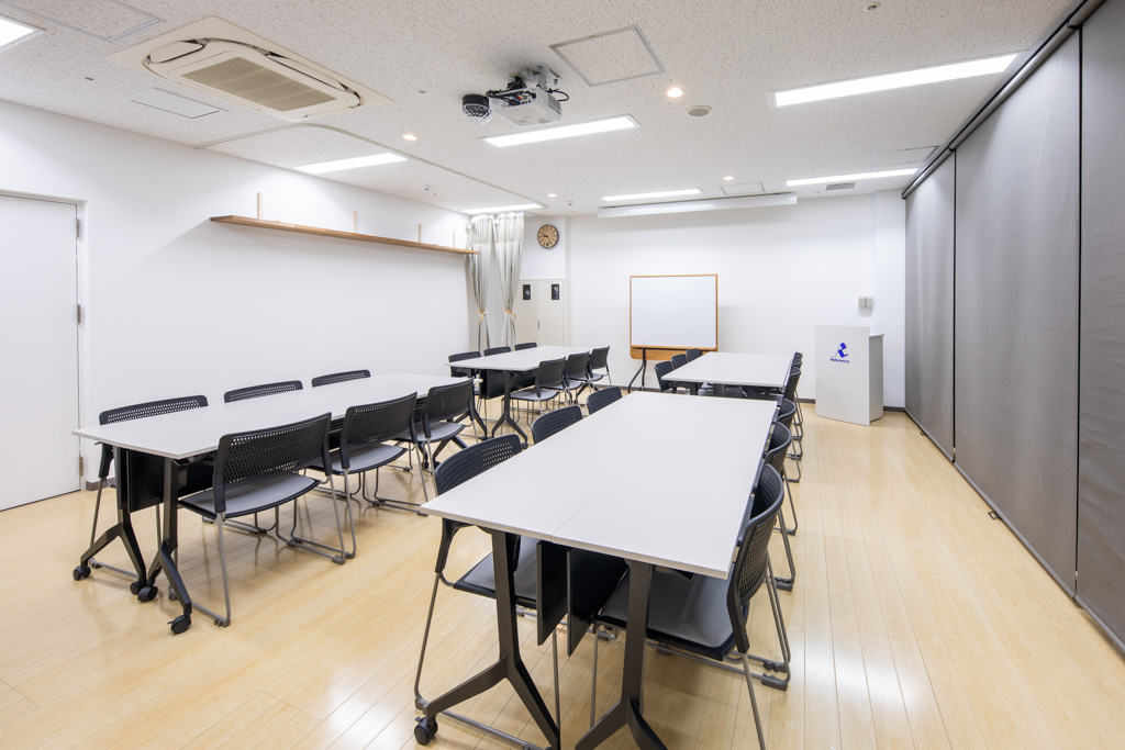 グループ形式のイメージです。設備・備品などが実際と異なる場合があります。